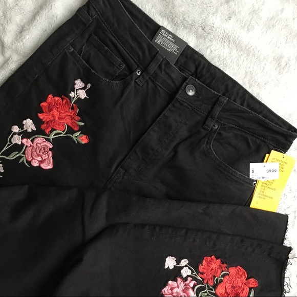 h&m embroidered jeans